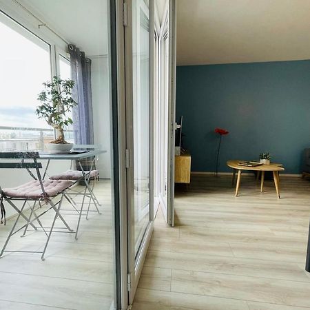 Bright Apartment In A New Building With Garage Tours Buitenkant foto