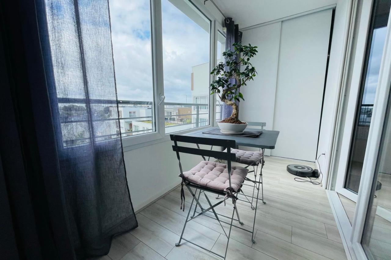 Bright Apartment In A New Building With Garage Tours Buitenkant foto